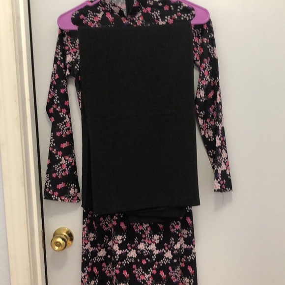 Vietnamese ao dai - Picture 3 of 3